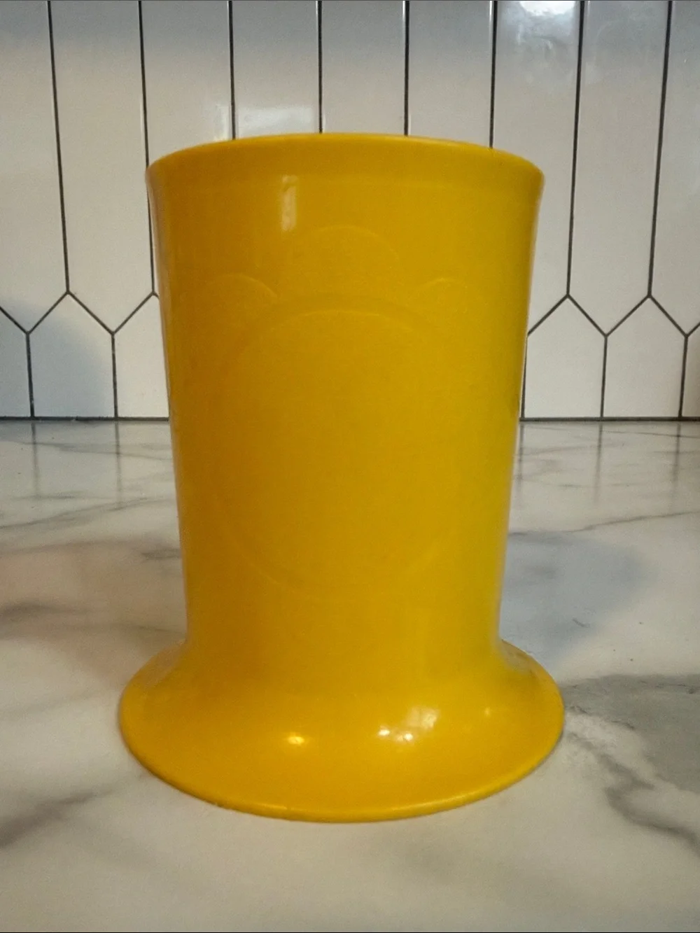 Tupperware good used